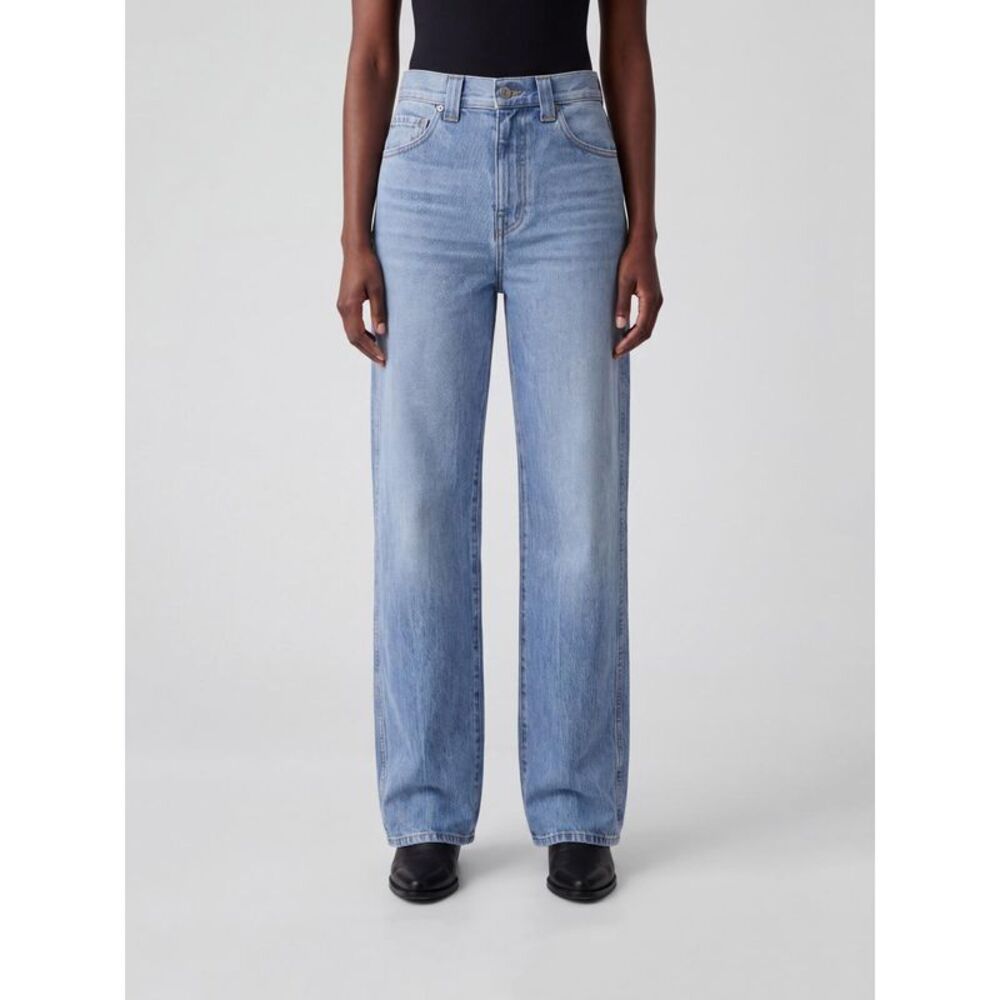 Khaite Women Khaite Mid-Rise Straight-Leg Jeans In Stretch Denim